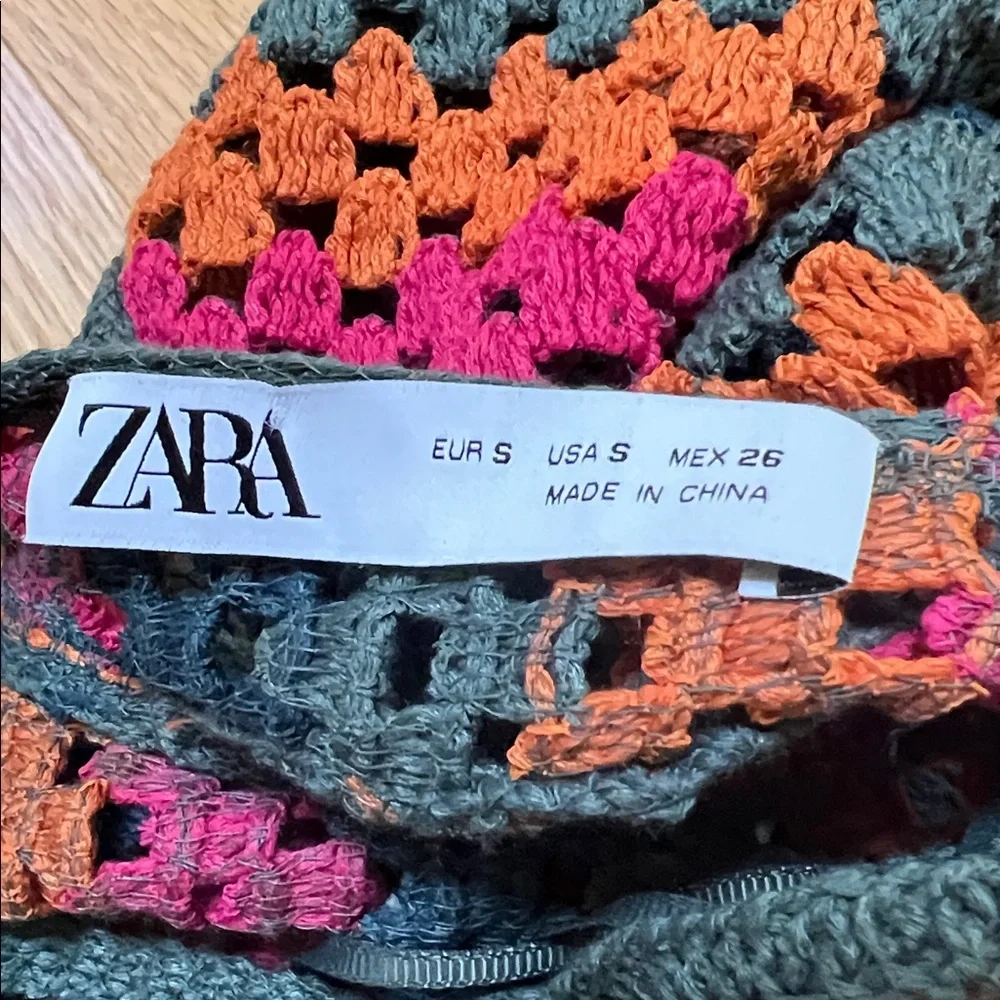 New! Zara small Colorful Crochet back tie top.